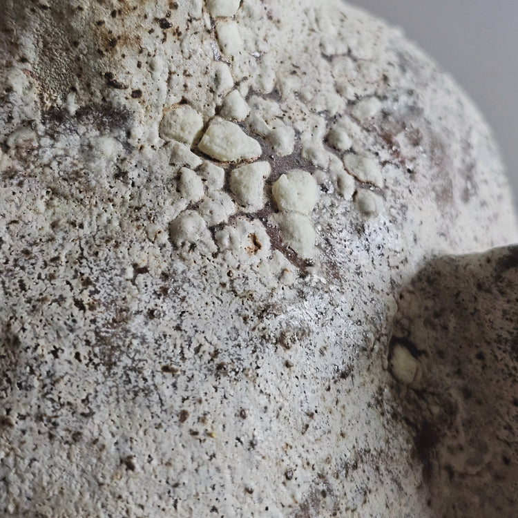 Fenice / vaso in grès rosso stratificato