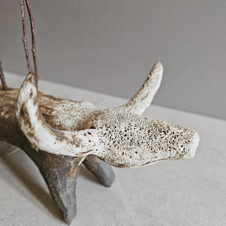 Animale / grès nero e smalti ossidati (Copia)