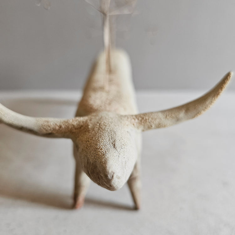 Animale / grès crema e smalti vulcanici