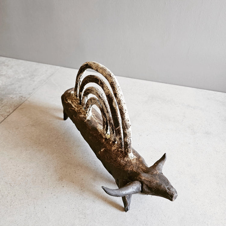 Animale / grès nero e smalti ossidati