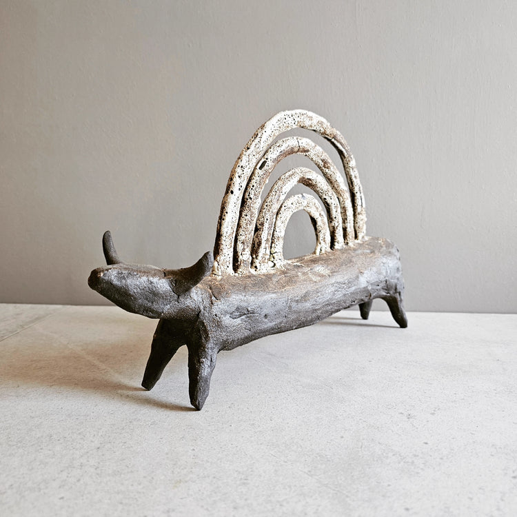 Animale / grès nero e smalti ossidati